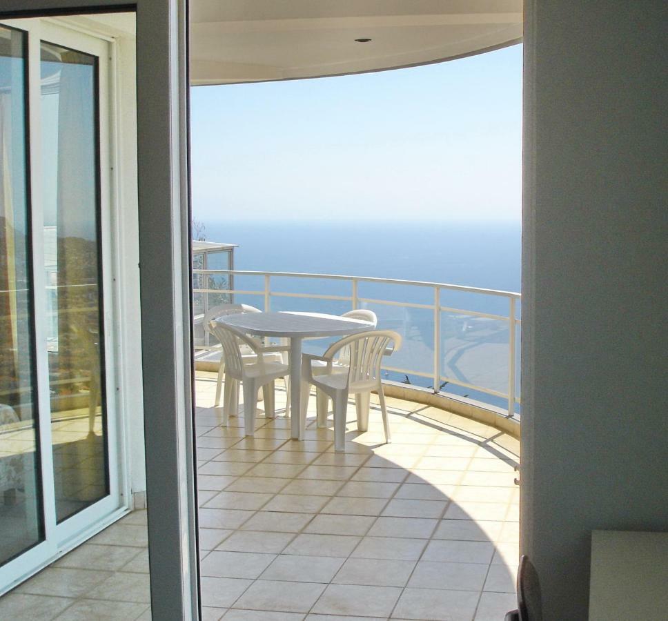 Funchal High View Villa ภายนอก รูปภาพ